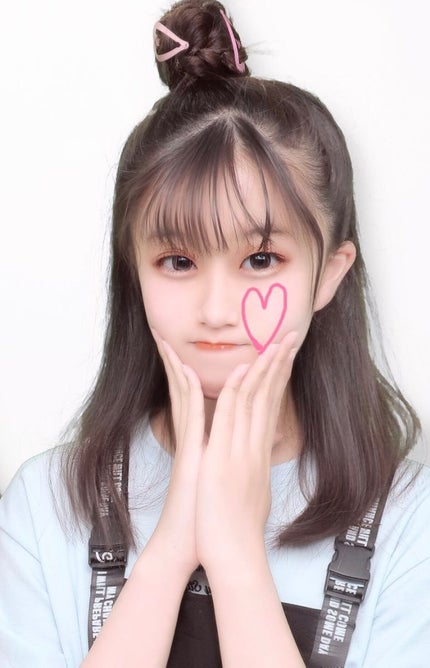 A y a k a on LIPS 「私が垢抜けできた理由。┈┈┈┈┈┈┈┈┈┈┈┈┈┈┈┈┈┈┈┈..」(7枚目)