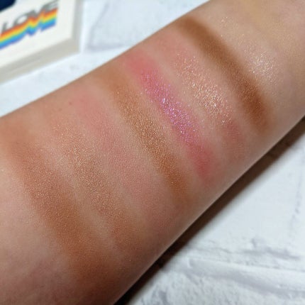 ラブアイシャドウパレット/HOLIKA HOLIKA/アイシャドウパレットを使ったクチコミ(3枚目)