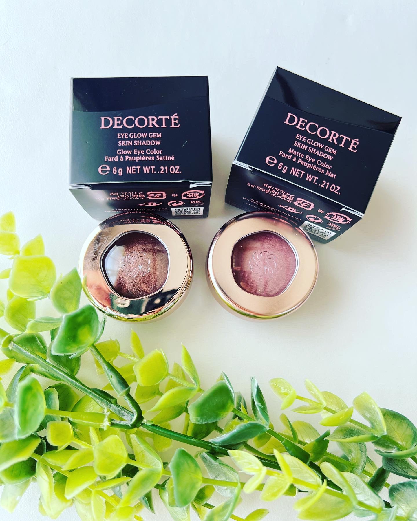 アイグロウジェム スキンシャドウ/DECORTÉ/ジェル・クリームアイシャドウを使ったクチコミ（2枚目）