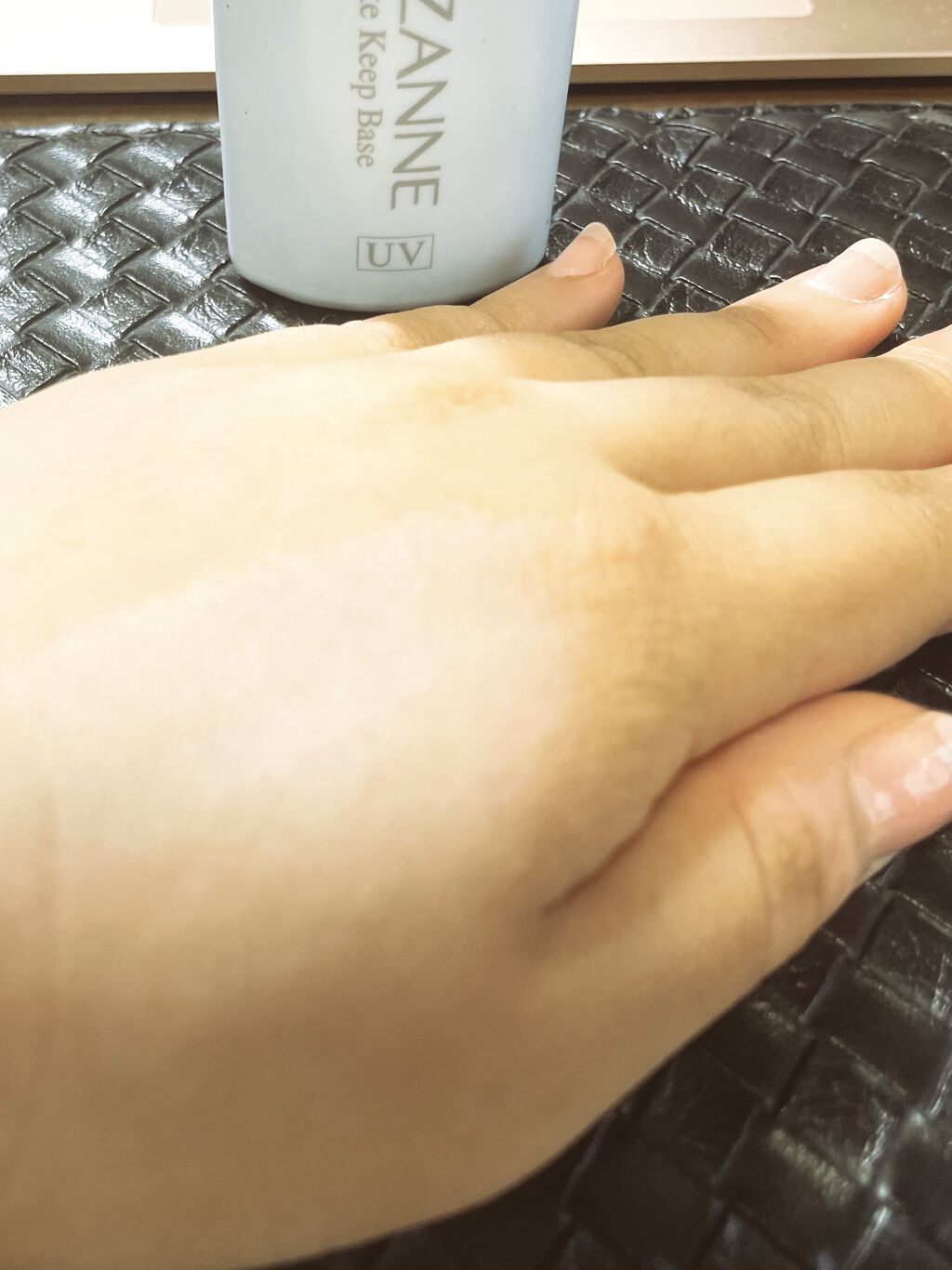 皮脂テカリ防止下地/CEZANNE/化粧下地を使ったクチコミ（3枚目）