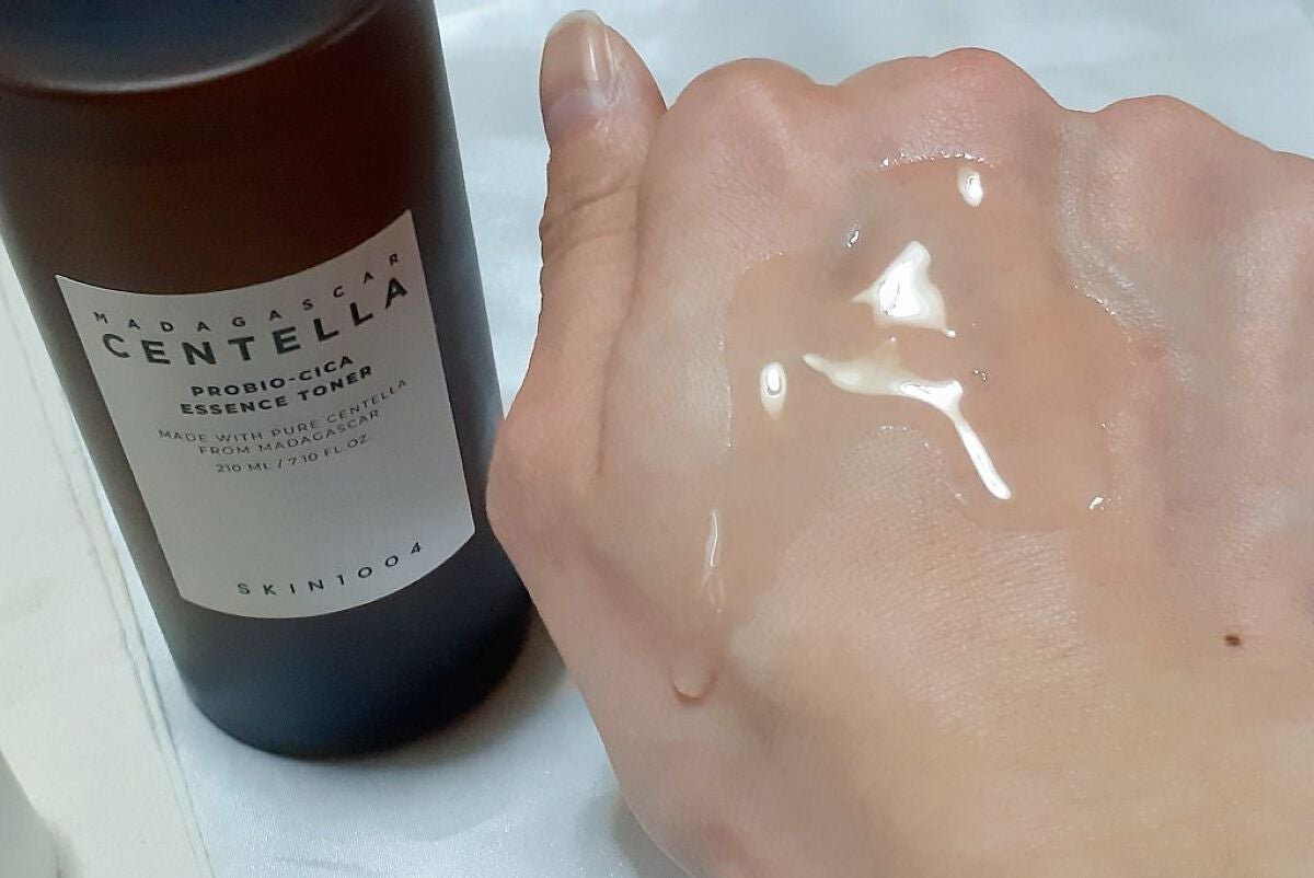 ヒアルーシカ ウォーターフィット サンセラム/SKIN1004/日焼け止めローションを使ったクチコミ(2枚目)