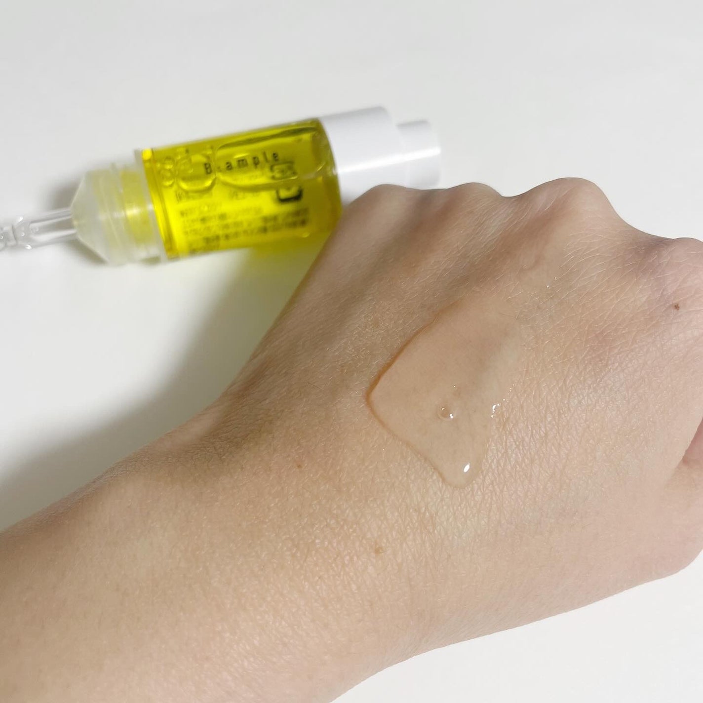 Runa on LIPS 「..▶︎Bアンプル5種の原液MIX クリア/エンリッチ5種の化..」(6枚目)