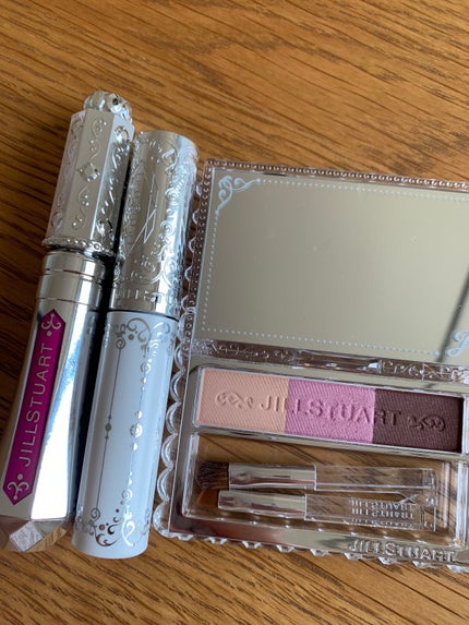 ジルスチュアート ムースブロウマスカラ/JILL STUART/眉マスカラを使ったクチコミ(1枚目)