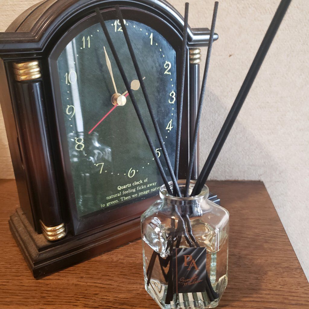 消臭力プレミアムアロマ スティック 部屋用 アーバンリュクス/消臭力/その他を使ったクチコミ（1枚目）