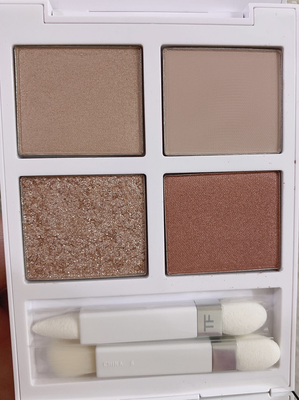 ソレイユ アイ カラー クォード 001 ネイキッド ピンク〈数量限定