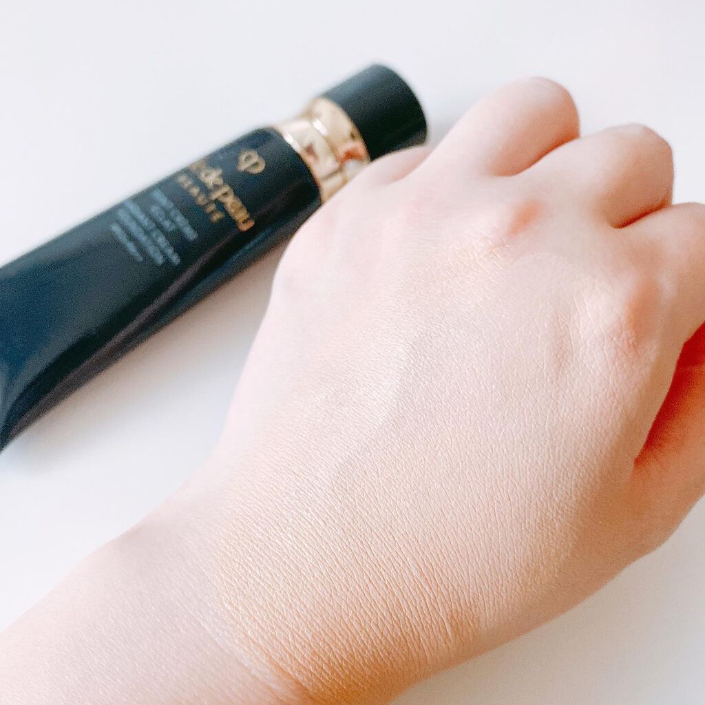 クレ・ド・ポー ボーテ タンクレームエクラn/クレ・ド・ポー ボーテ/クリーム・エマルジョンファンデーションを使ったクチコミ(5枚目)