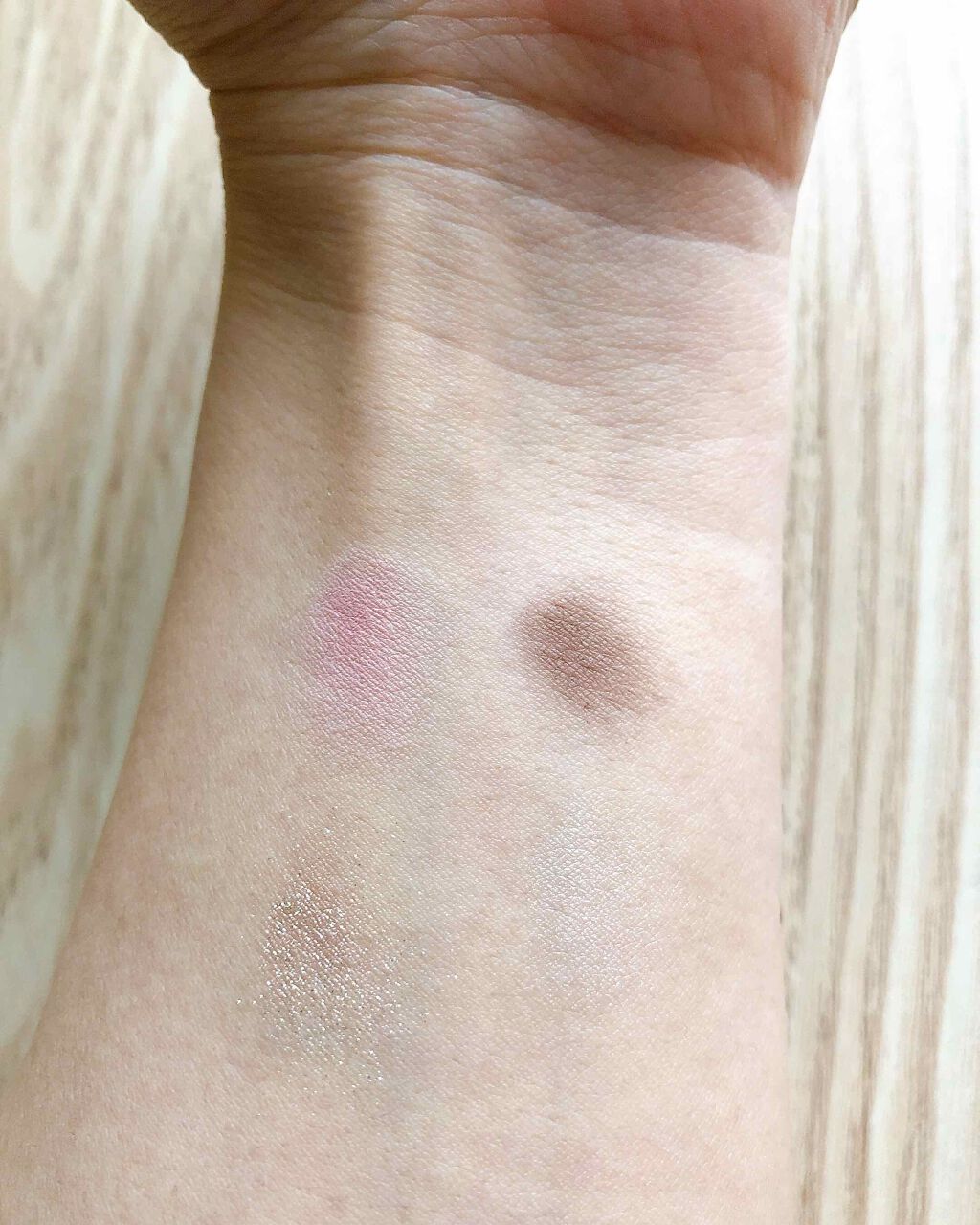 アイブラシ WR/b idol/メイクブラシを使ったクチコミ（2枚目）