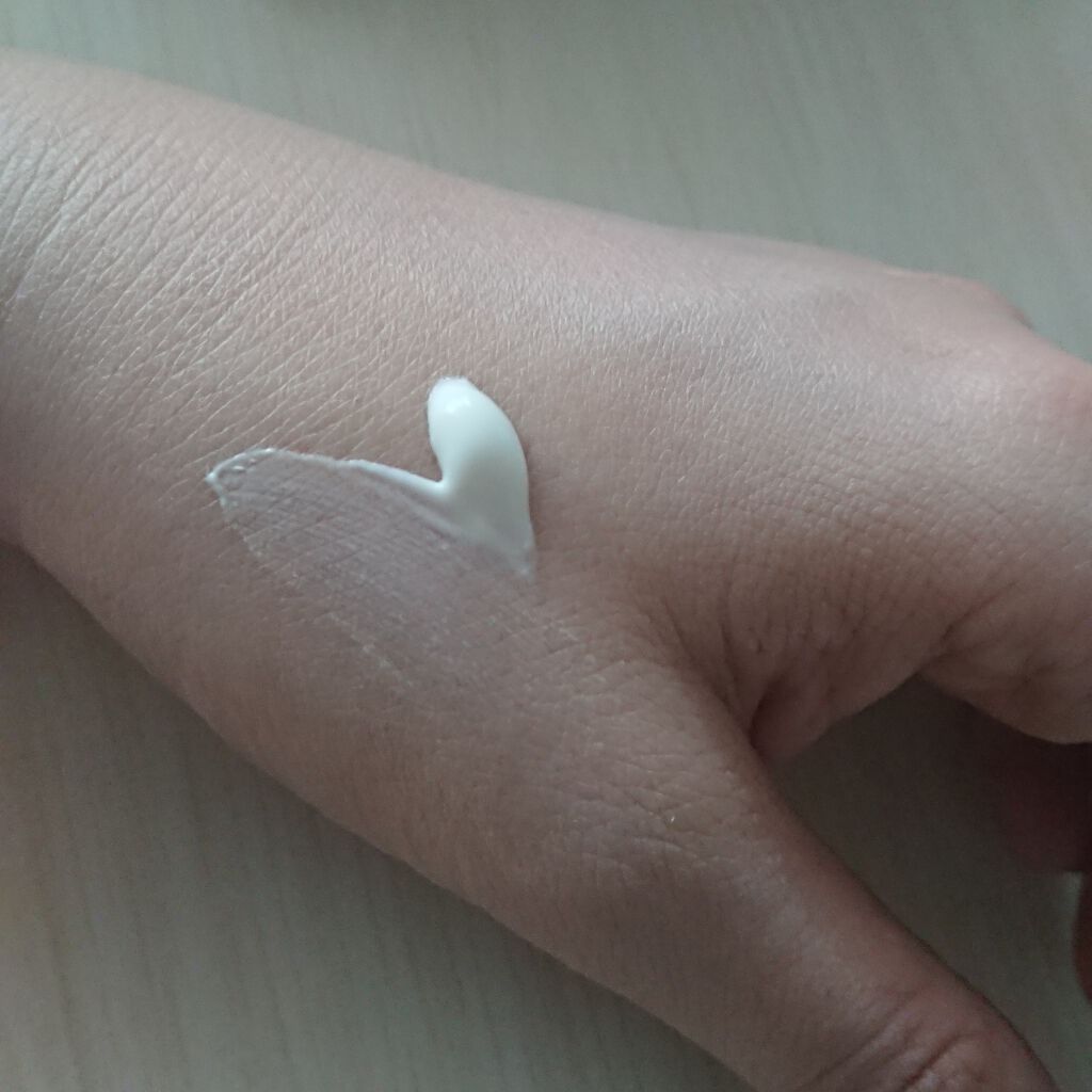 トーンアップボディジェル ミルクホワイト/モウシロ/化粧下地を使ったクチコミ(2枚目)