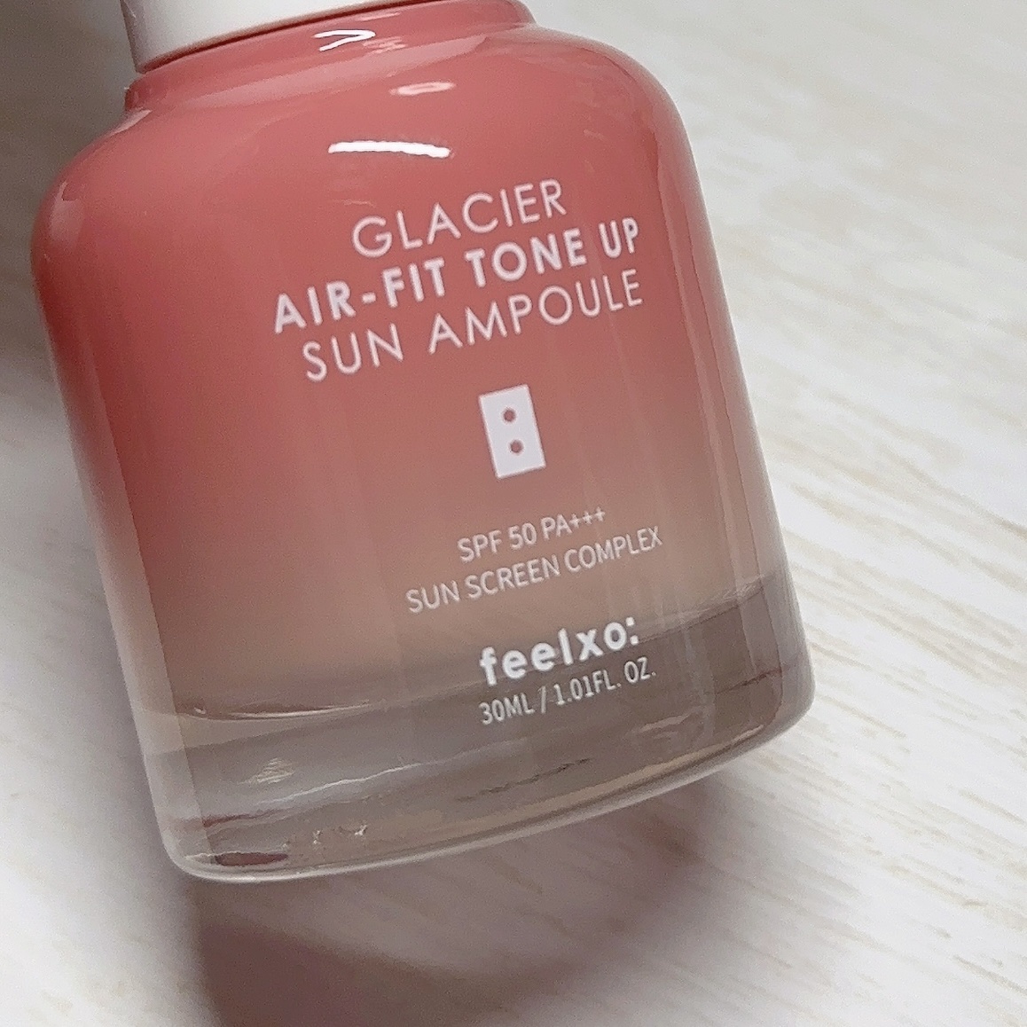 ピルソ グラシアエアフィットトーンアップサンアンプル SPF50 PA+++/feelxo/化粧下地を使ったクチコミ（2枚目）