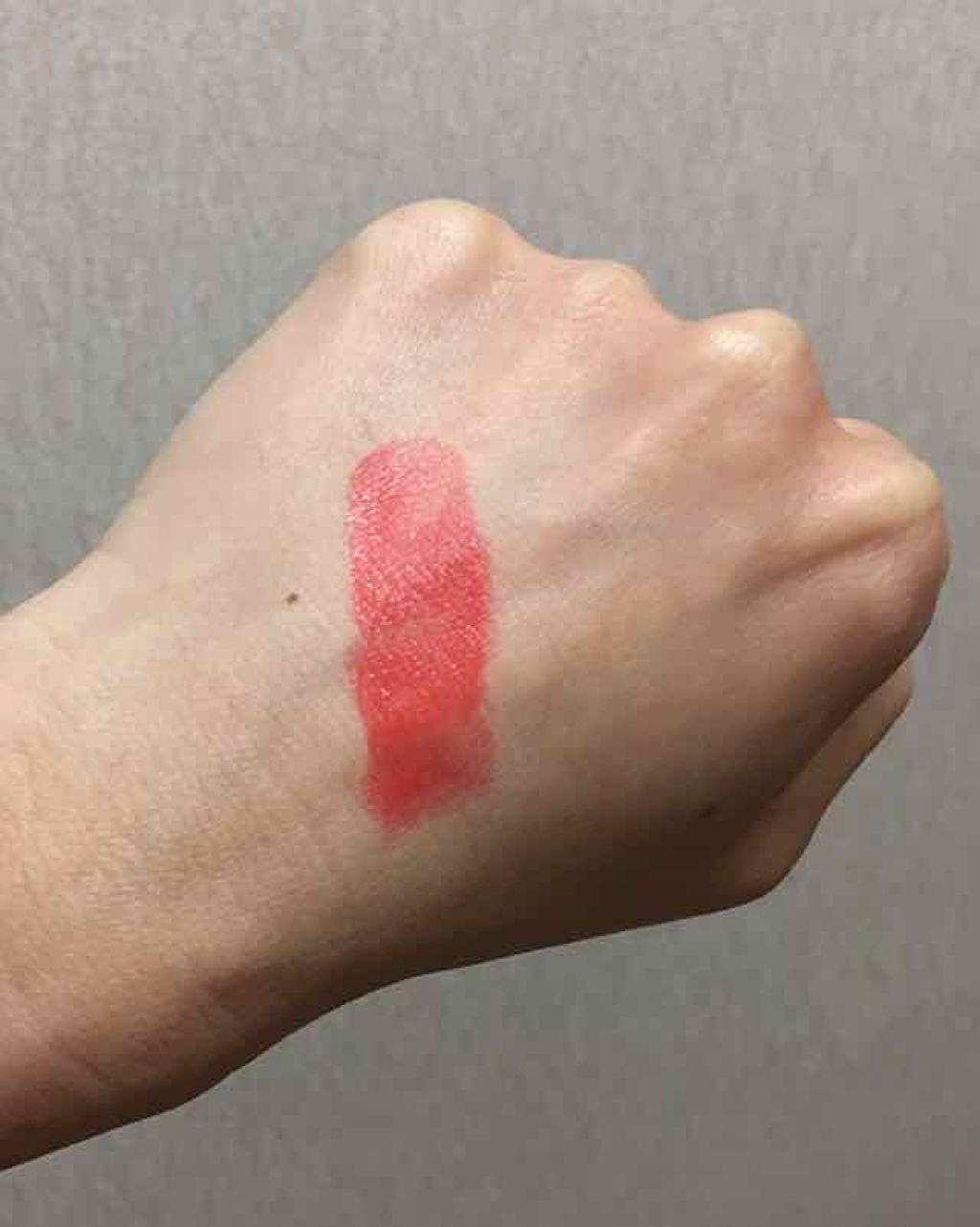 カレン・マレル リップスティック 08 コーラル ドーン/Karen Murrell(カレン・マレル)/口紅を使ったクチコミ（3枚目）