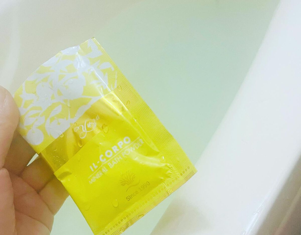 ミネラルバスパウダー グリーティングギフト/イルコルポ/入浴剤セットを使ったクチコミ（2枚目）
