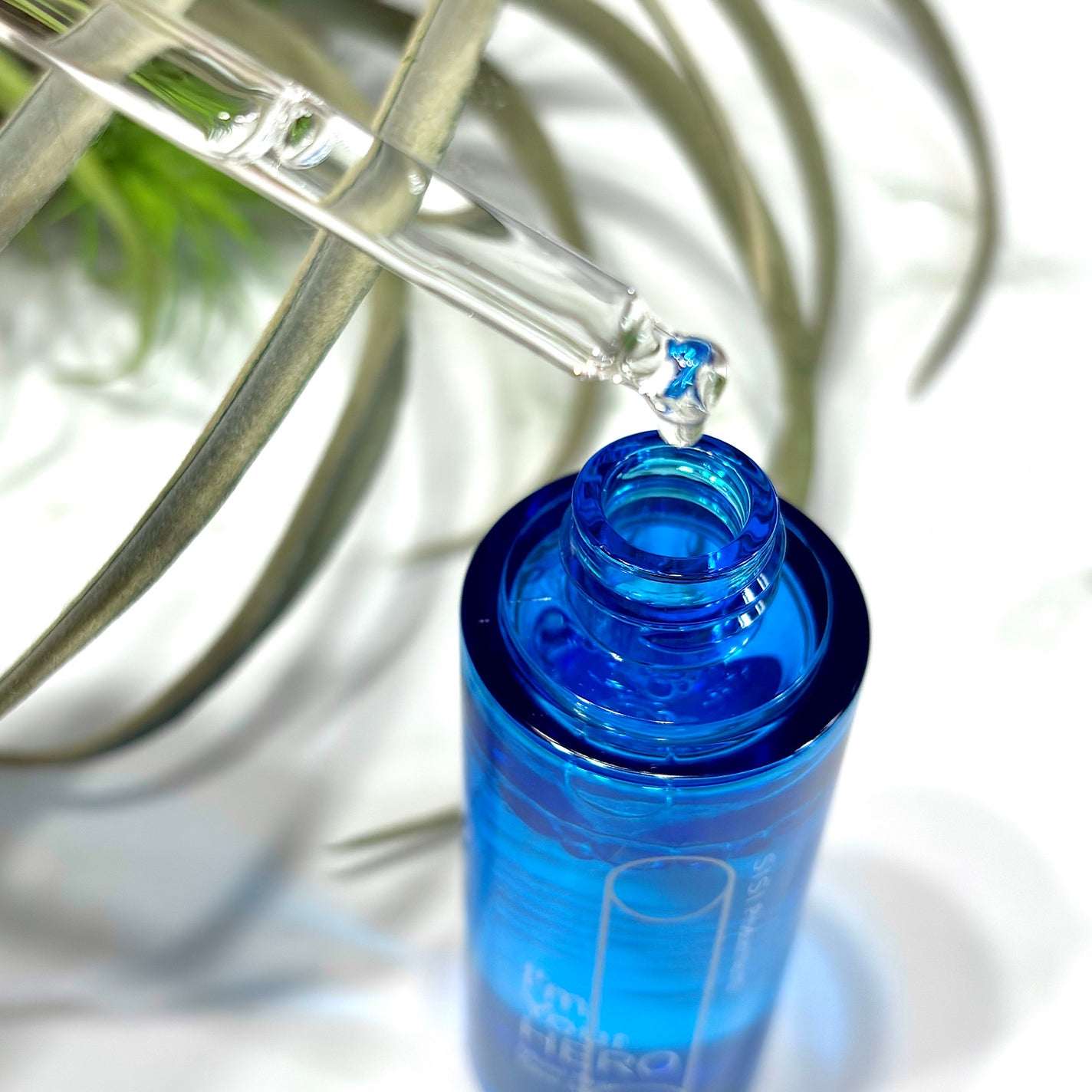 アイムユアヒーロー モイストピールケアセラム/SISI/美容液を使ったクチコミ(2枚目)