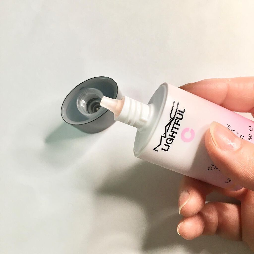 ライトフル C+ティンティッド プライマーSPF45(PA++++)/M・A・C/化粧下地を使ったクチコミ(4枚目)