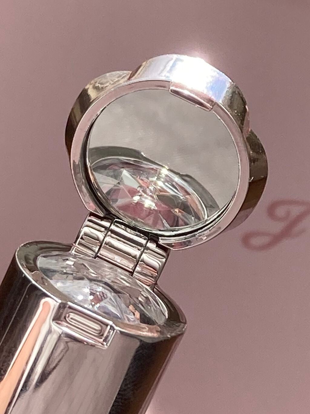 ジルスチュアート リップグロウ セラムバーム/JILL STUART/リップバームを使ったクチコミ(3枚目)