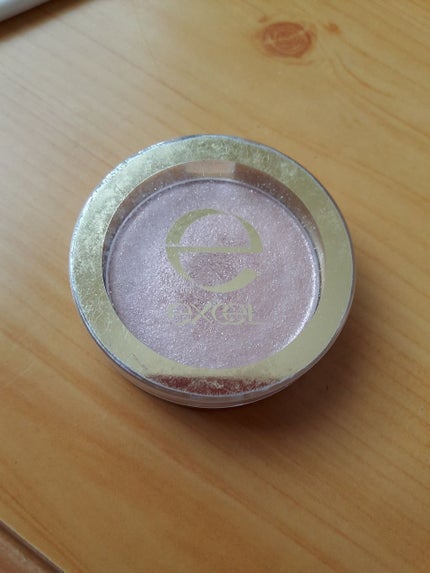 シャイニーシャドウ N/excel/単色アイシャドウを使ったクチコミ(1枚目)