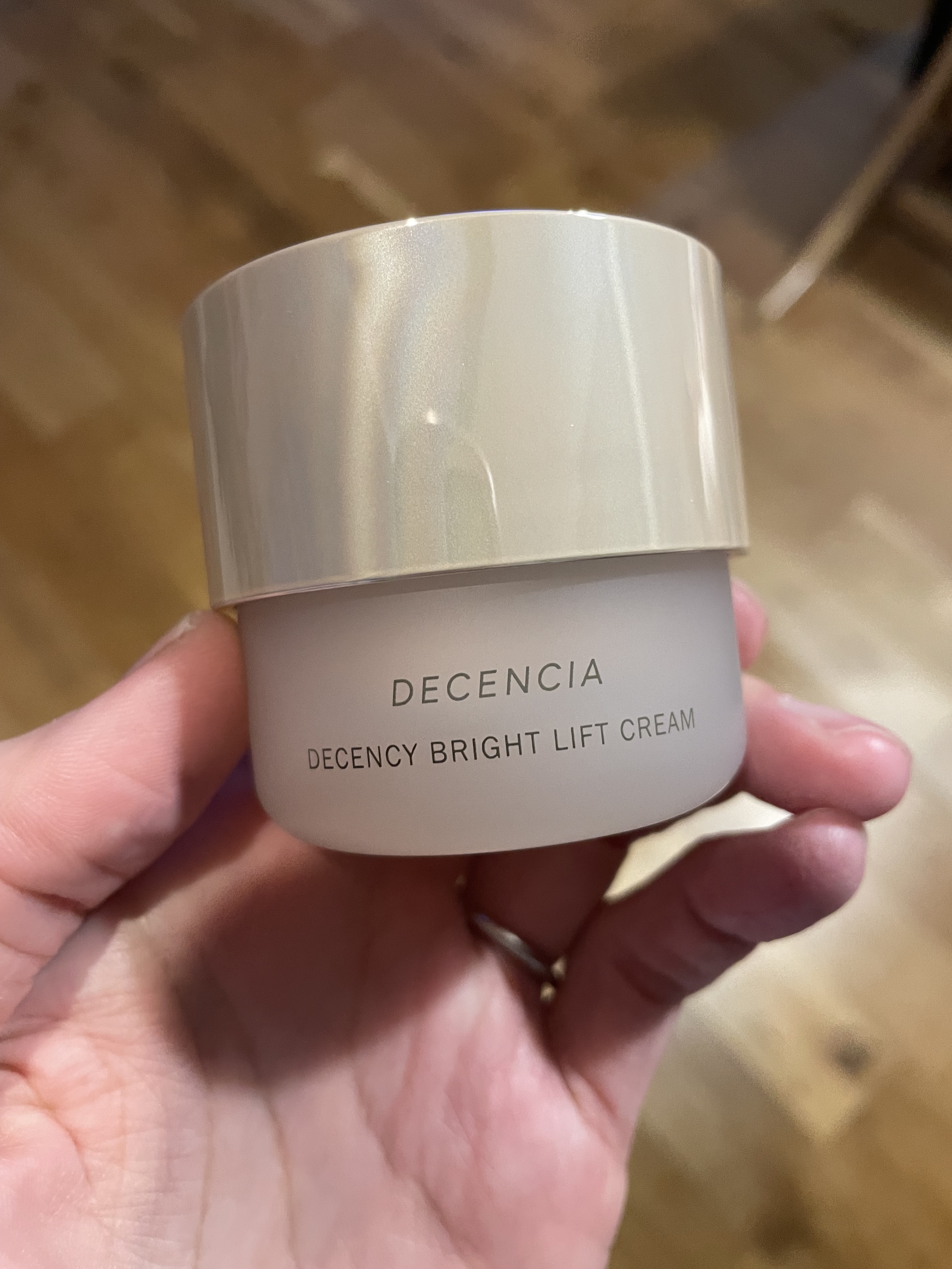ディセンシア ディセンシー ブライトリフト クリーム/DECENCIA/フェイスクリームを使ったクチコミ（1枚目）