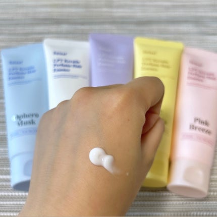 LPT Keratin パフュームヘアエッセンス Blooming Rose/Daleaf/ヘアミルクを使ったクチコミ(3枚目)