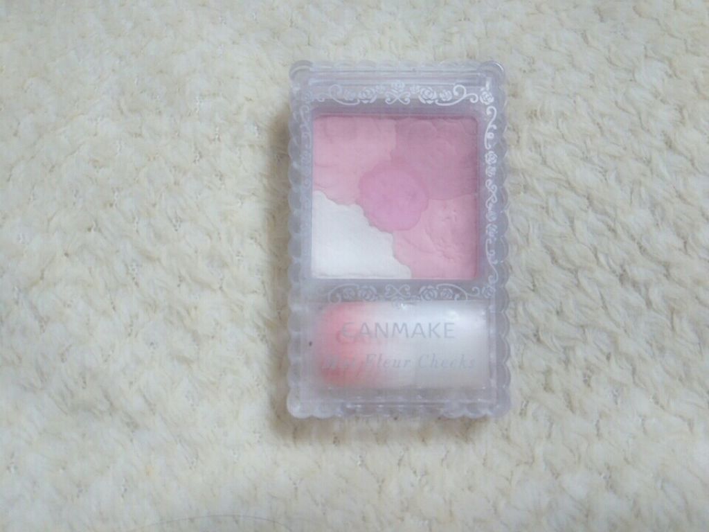 マットフルールチークス/キャンメイク/パウダーチークを使ったクチコミ（2枚目）