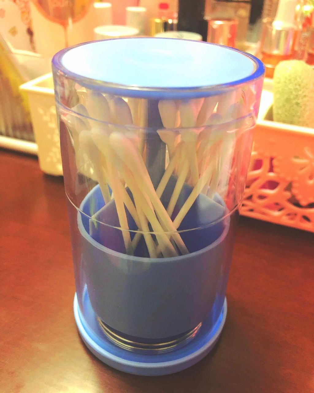 プッシュ式綿棒ケース/DAISO/その他を使ったクチコミ（1枚目）