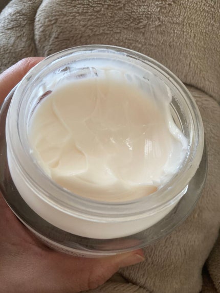 メゾン クリスチャン ディオール ジャスミン デ ザンジュ ボディ クリーム/Dior/ボディクリームを使ったクチコミ(3枚目)