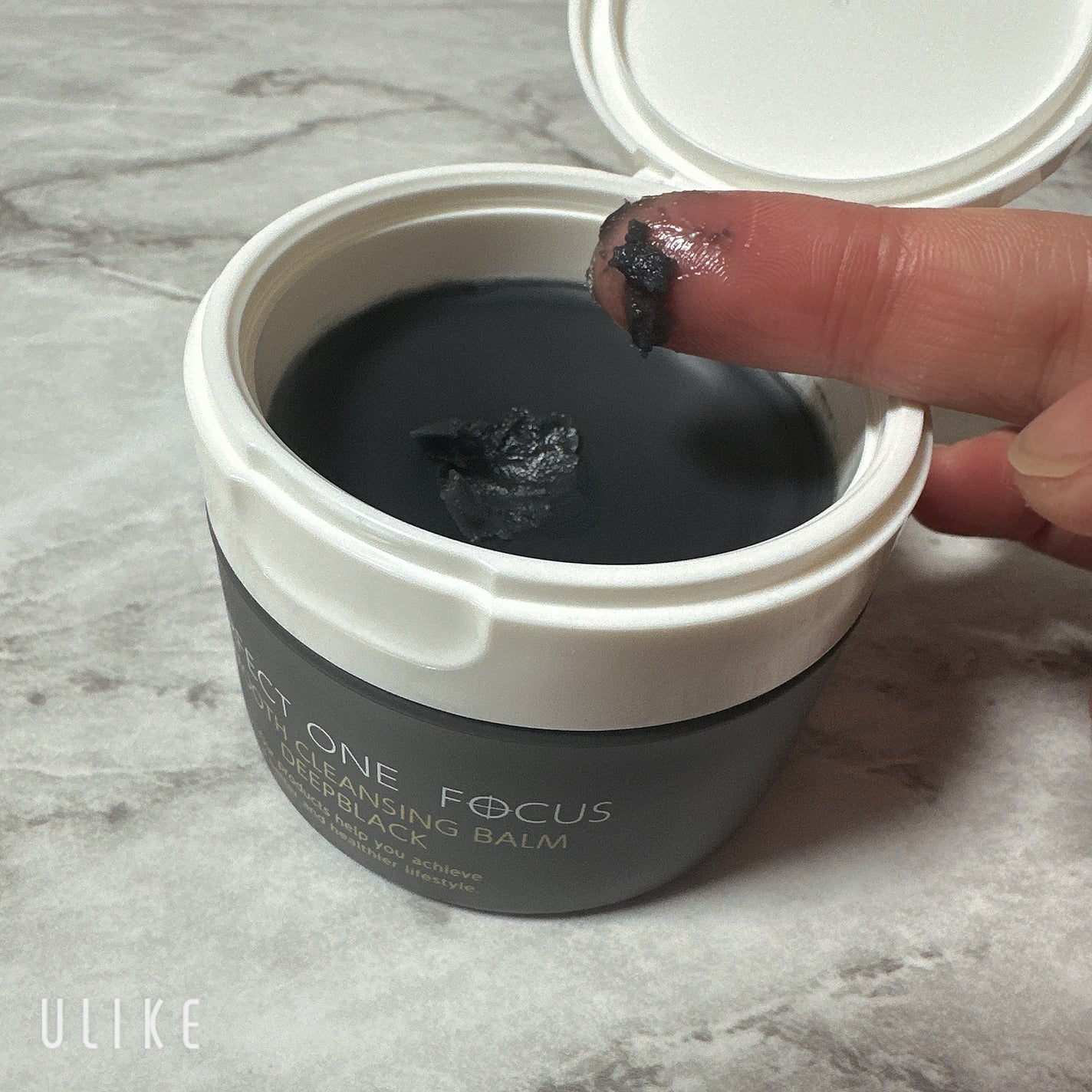 パーフェクトワンフォーカス スムースクレンジングバーム ディープブラック/PERFECT ONE FOCUS/クレンジングバームを使ったクチコミ(2枚目)
