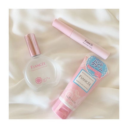 ポイントへアスティック ピュアシャンプーの香り		/フィアンセ/ヘアスタイリングを使ったクチコミ(4枚目)