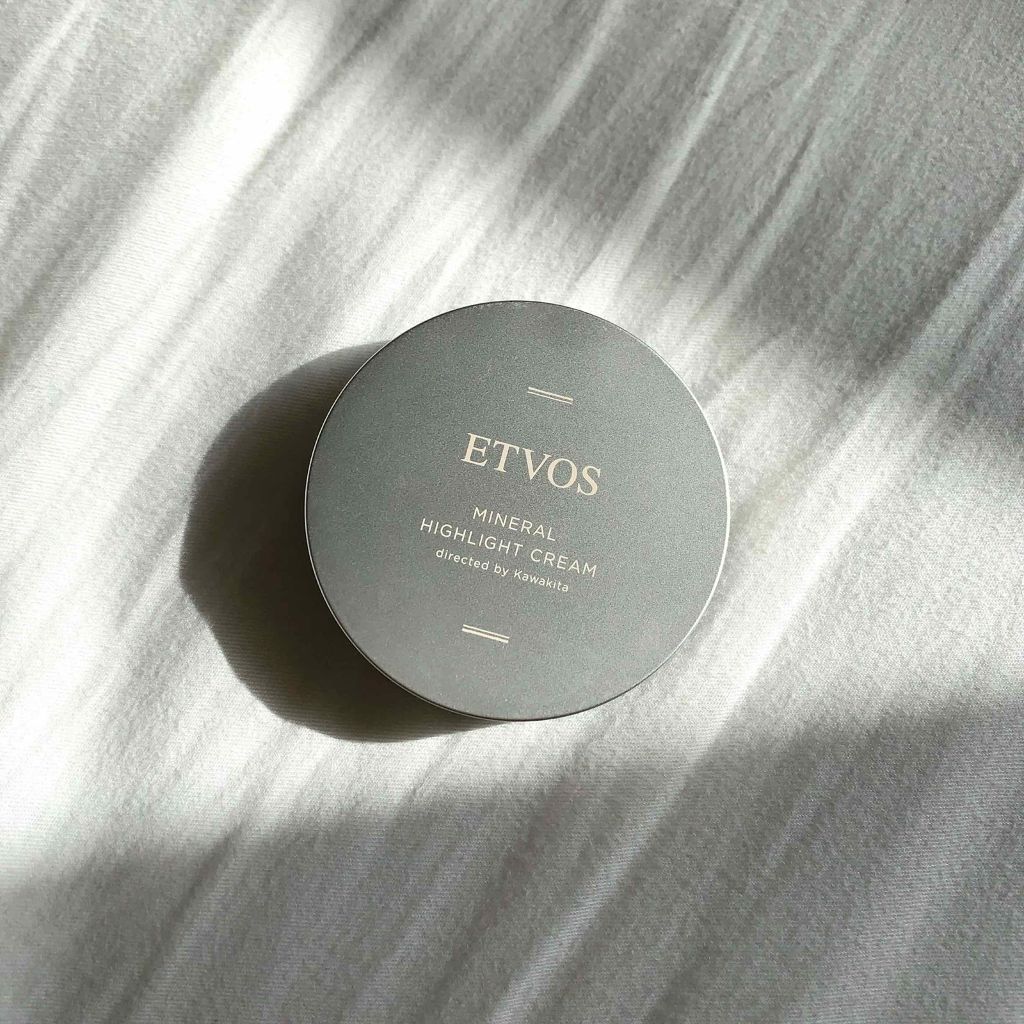 ミネラルハイライトクリーム/エトヴォス/クリームハイライトを使ったクチコミ（2枚目）