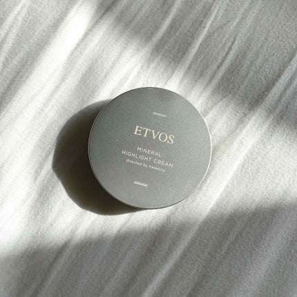 ミネラルハイライトクリーム/エトヴォス/クリームハイライトを使ったクチコミ(2枚目)