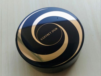 モイスチャーロゼファンデーションUV/コフレドール/クリーム・エマルジョンファンデーションを使ったクチコミ(3枚目)