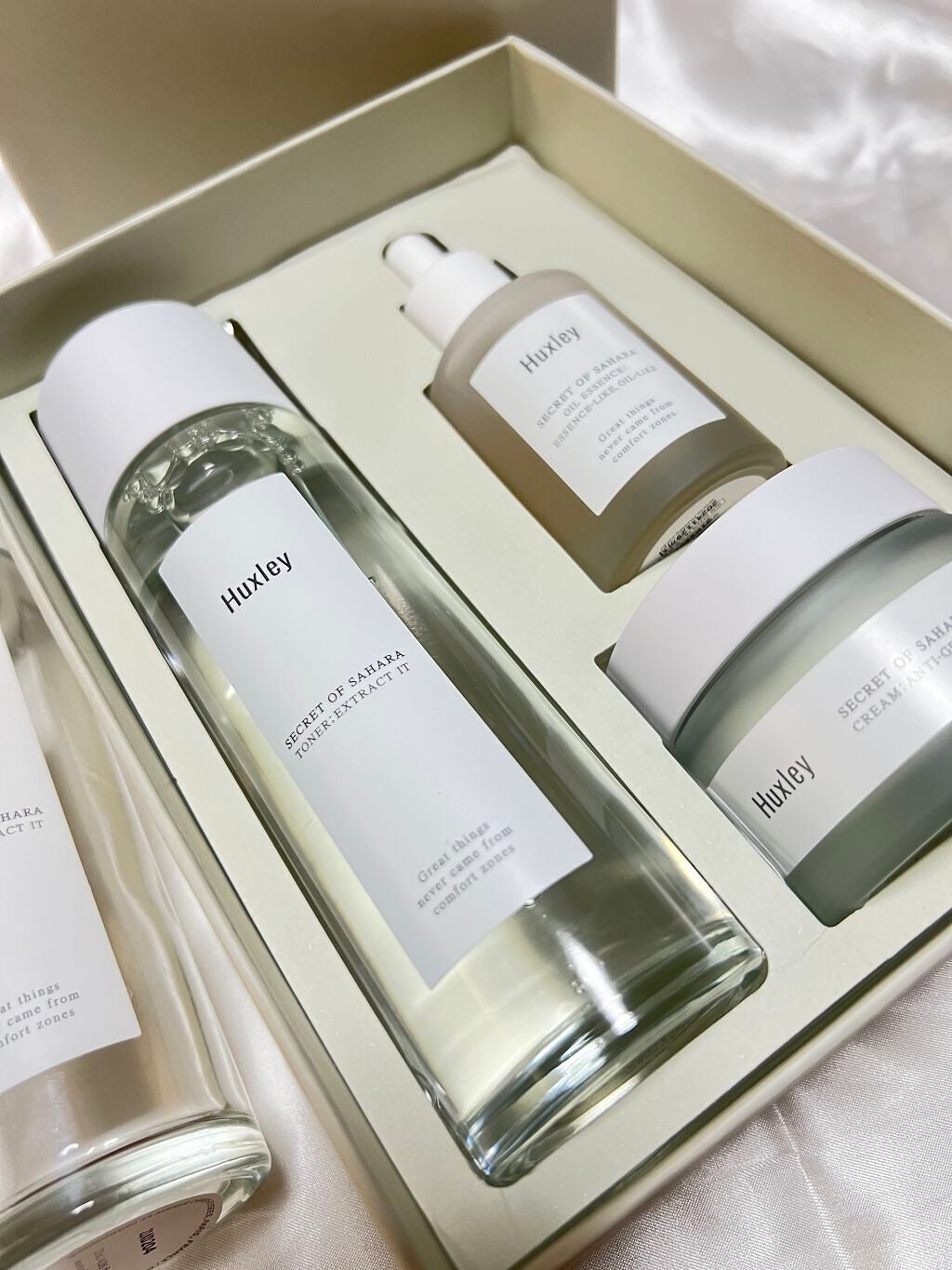 クリーム;エッセンシャル/Huxley/フェイスクリームを使ったクチコミ(5枚目)