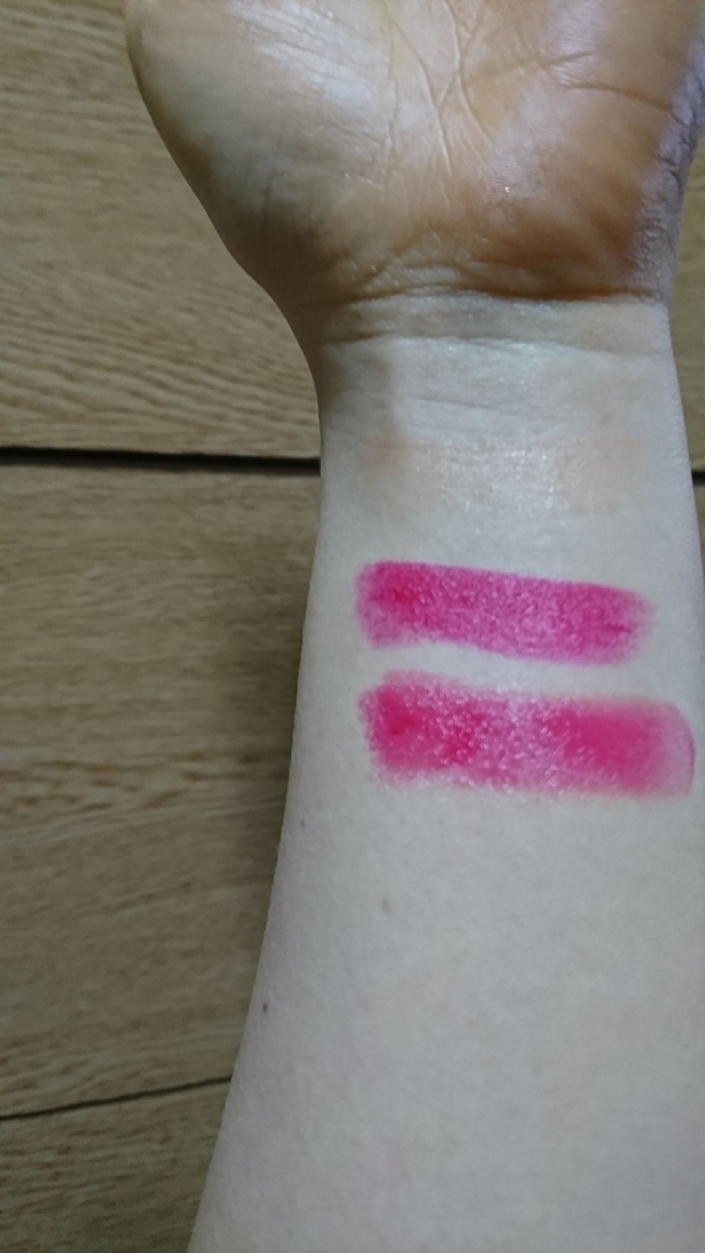 ラスティングフィニッシュ ティントリップ/リンメル ロンドン/リップティントを使ったクチコミ(2枚目)