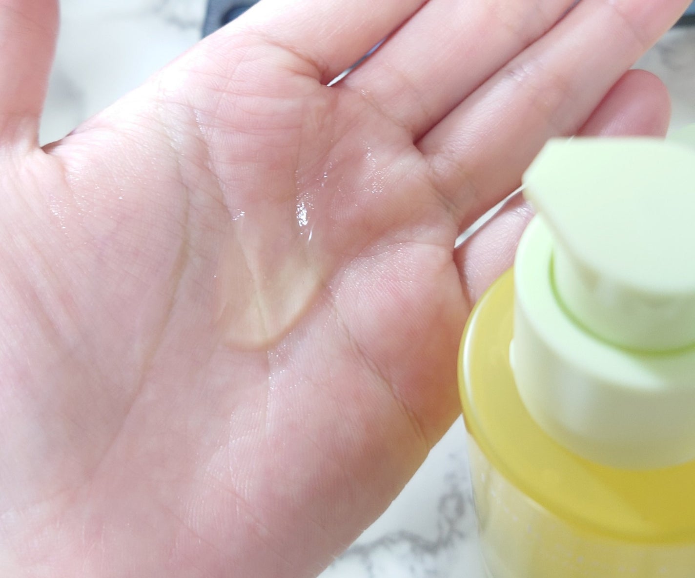 グリーンタンジェリン ビタC ダークスポットケアセラム/goodal/美容液を使ったクチコミ(2枚目)