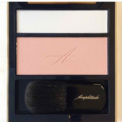 コンスピキュアス チークス/Amplitude/パウダーチークを使ったクチコミ(2枚目)