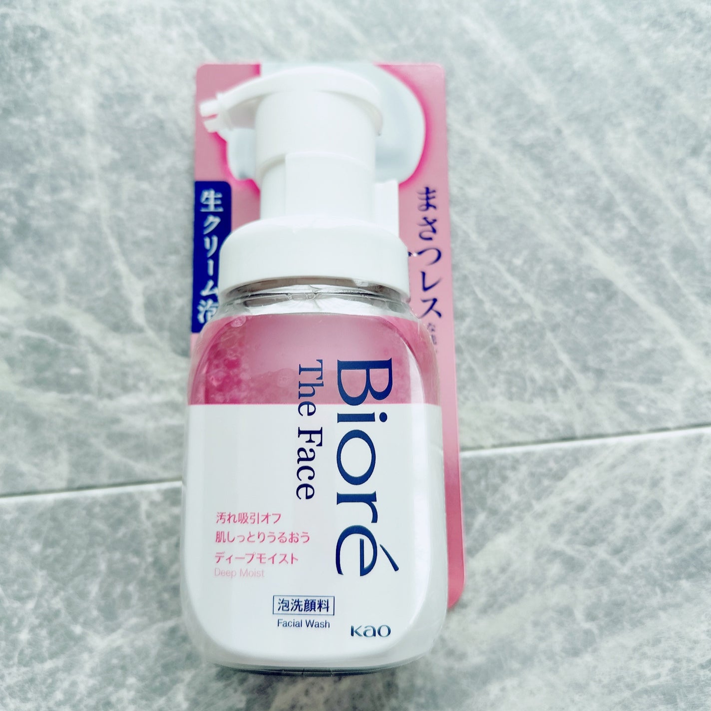 ビオレ ザフェイス 泡洗顔料 ディープモイスト/ビオレ/泡洗顔を使ったクチコミ(2枚目)