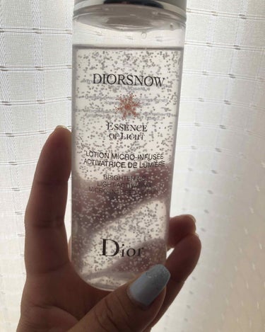 R❀ on LIPS 「Diorスノーライトエッセンスローション[薬用]まだ使って1週..」（1枚目）