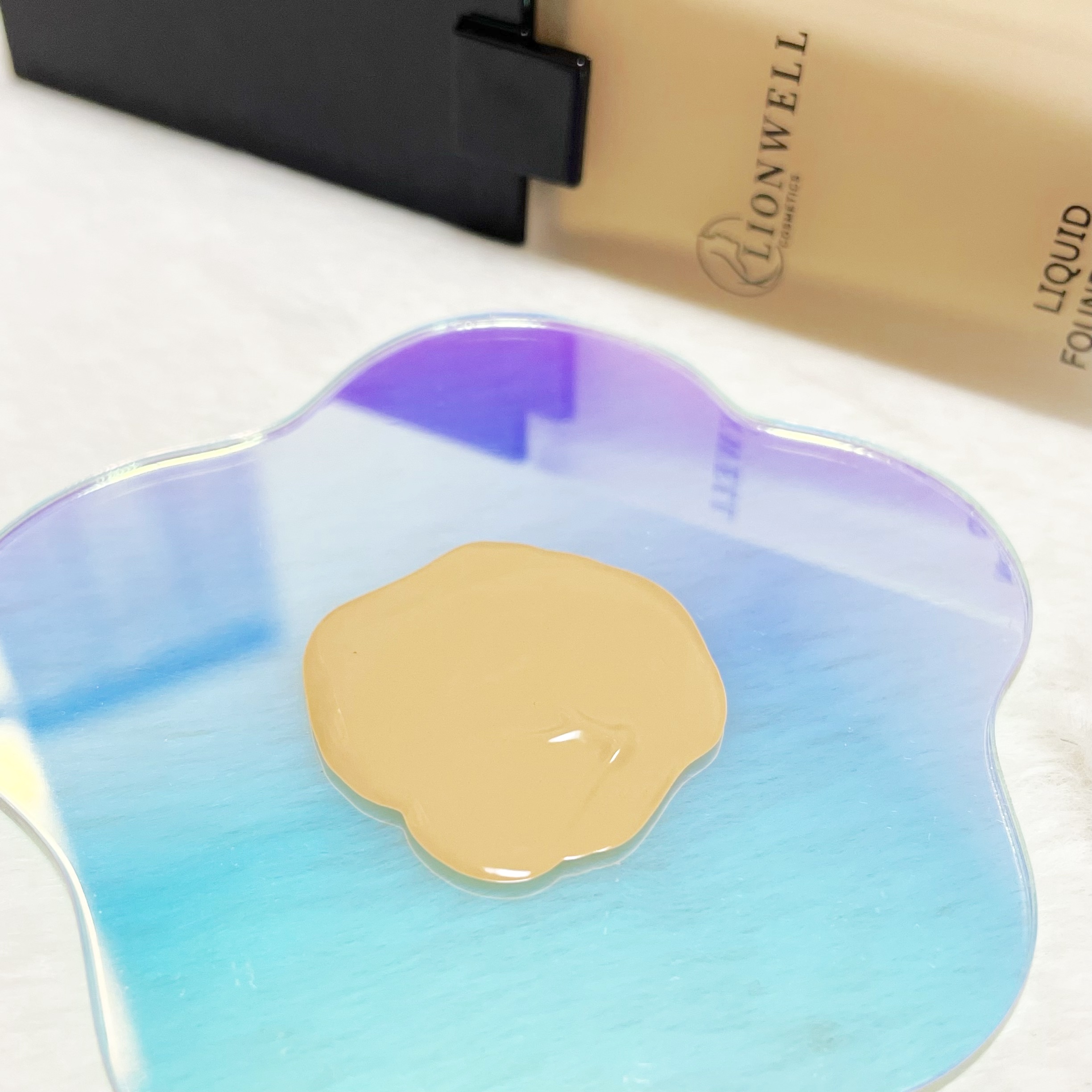 ロングウェア リップグロス #07/LionWell（ライオンウェル）/リップグロスを使ったクチコミ（2枚目）