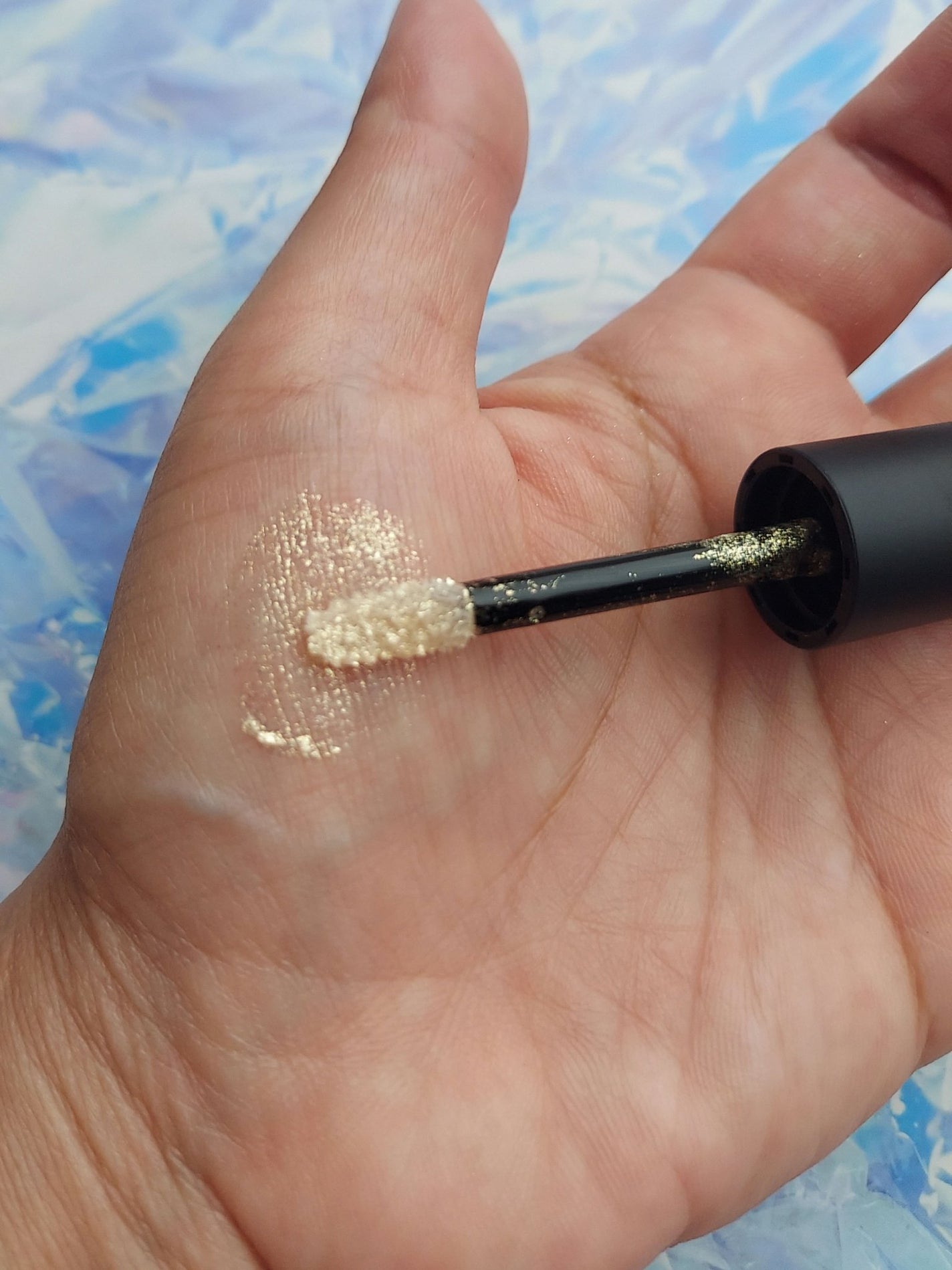 インフィニトリ― グリマーリキッド/Celvoke/リキッドアイシャドウを使ったクチコミ(3枚目)