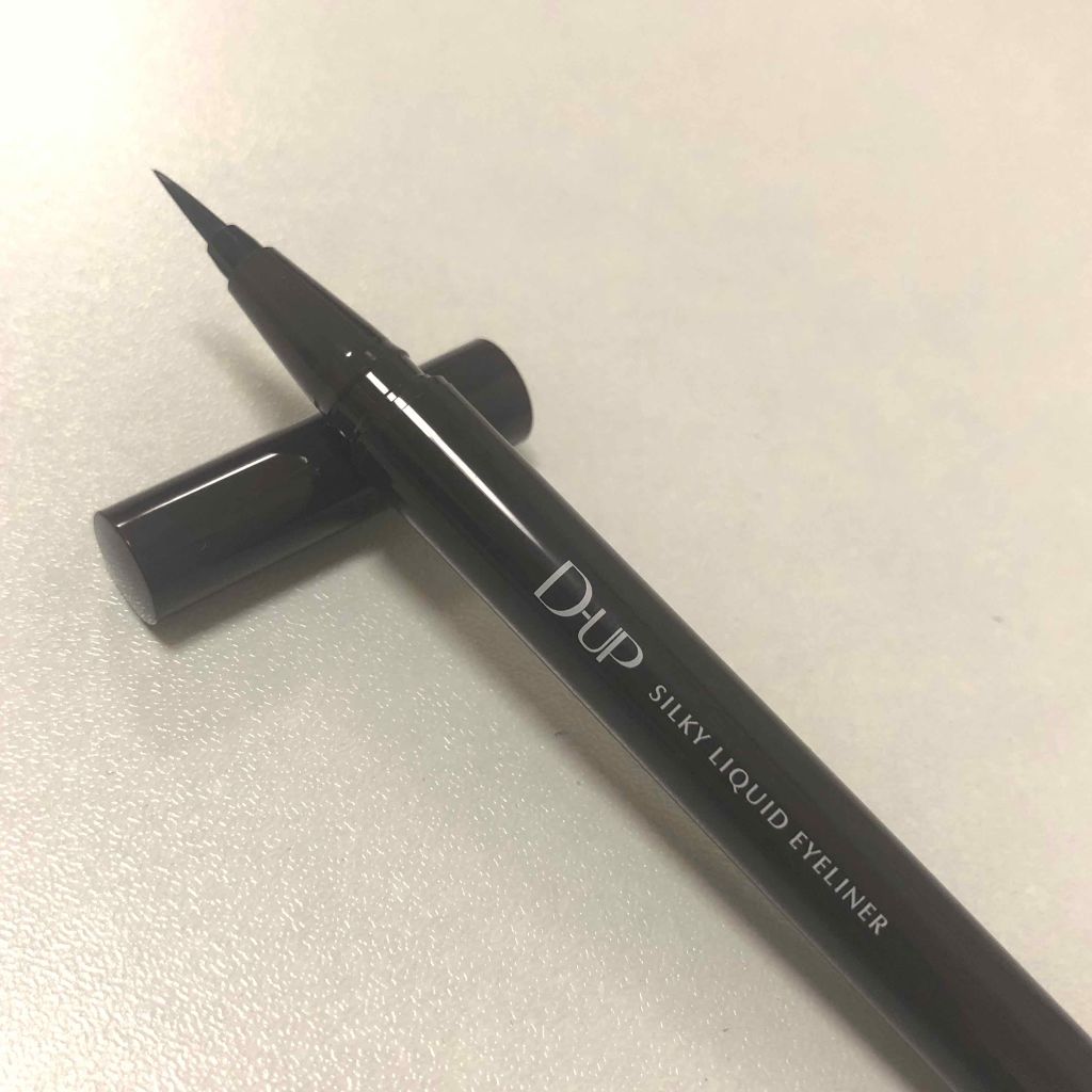 【旧品】シルキーリキッドアイライナーWP/D-UP/リキッドアイライナーを使ったクチコミ（3枚目）