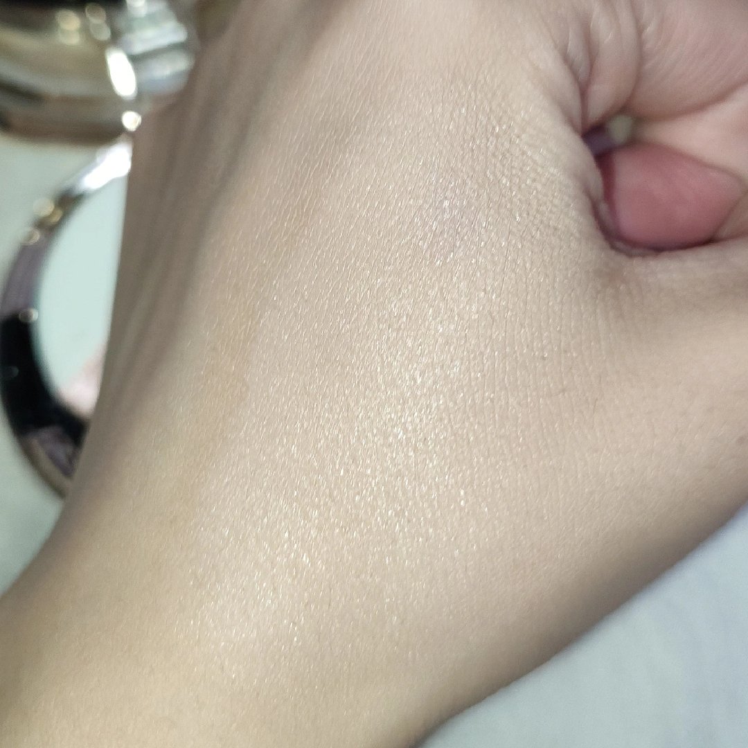 ブロッサムエアークッションBBクリーム/CATKIN/クッションファンデーションを使ったクチコミ（3枚目）