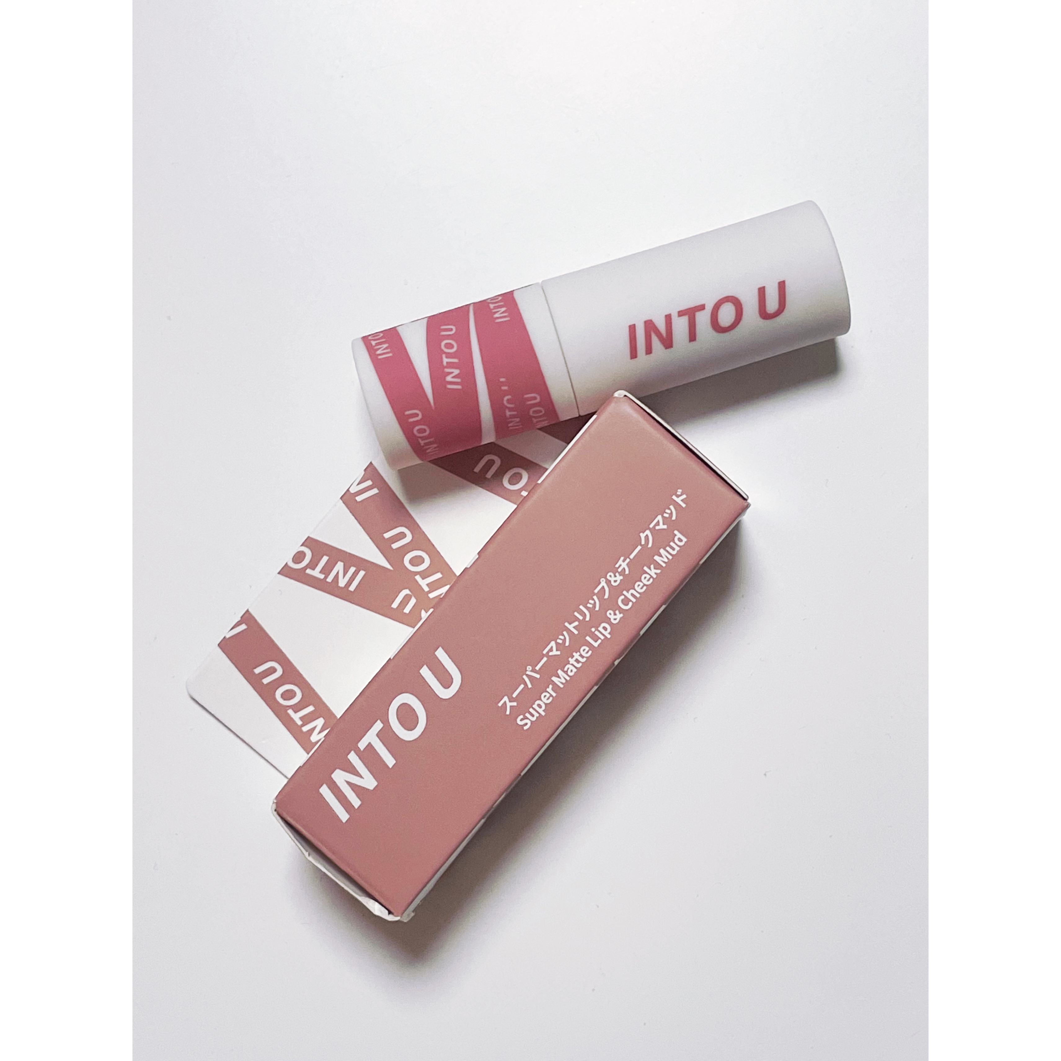スーパーマットリップ＆チークマッド/INTO U/口紅を使ったクチコミ（2枚目）