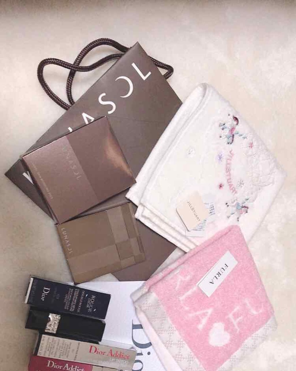 スキンモデリングアイズ/LUNASOL/アイシャドウパレットを使ったクチコミ(1枚目)