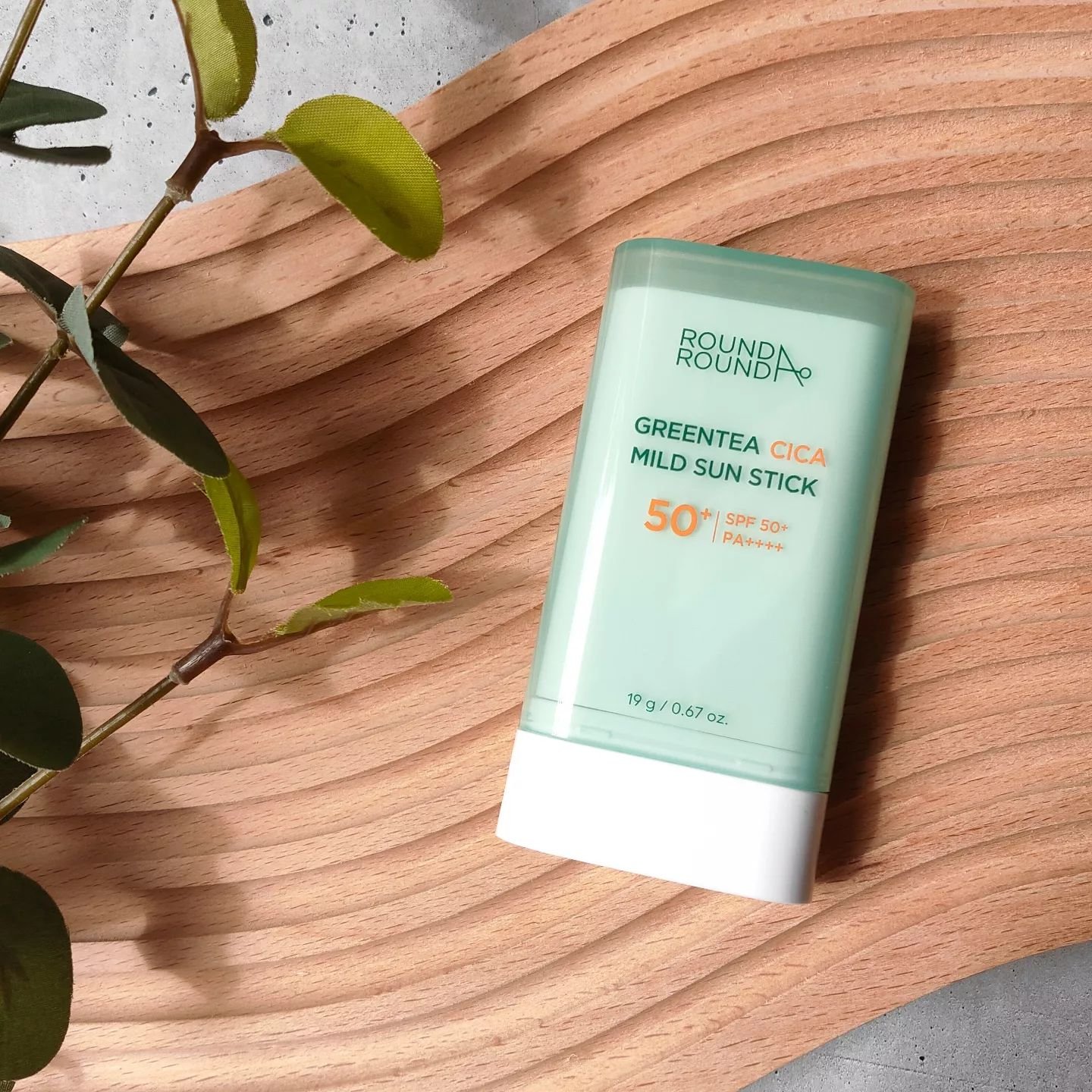 グリーンティー CICA マイルド サンスティック/ラウンドアラウンド/日焼け止めスティックを使ったクチコミ（1枚目）