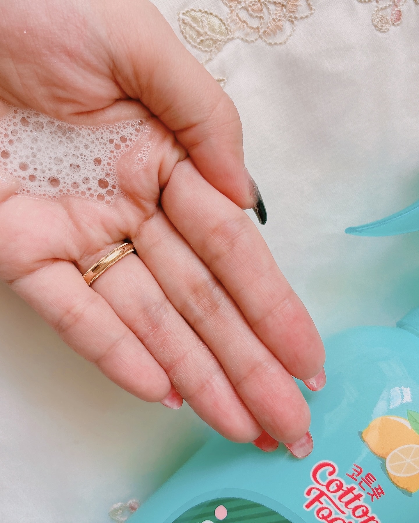 足を洗おう　フットシャンプー/ON: THE BODY/レッグ・フットケアを使ったクチコミ（2枚目）