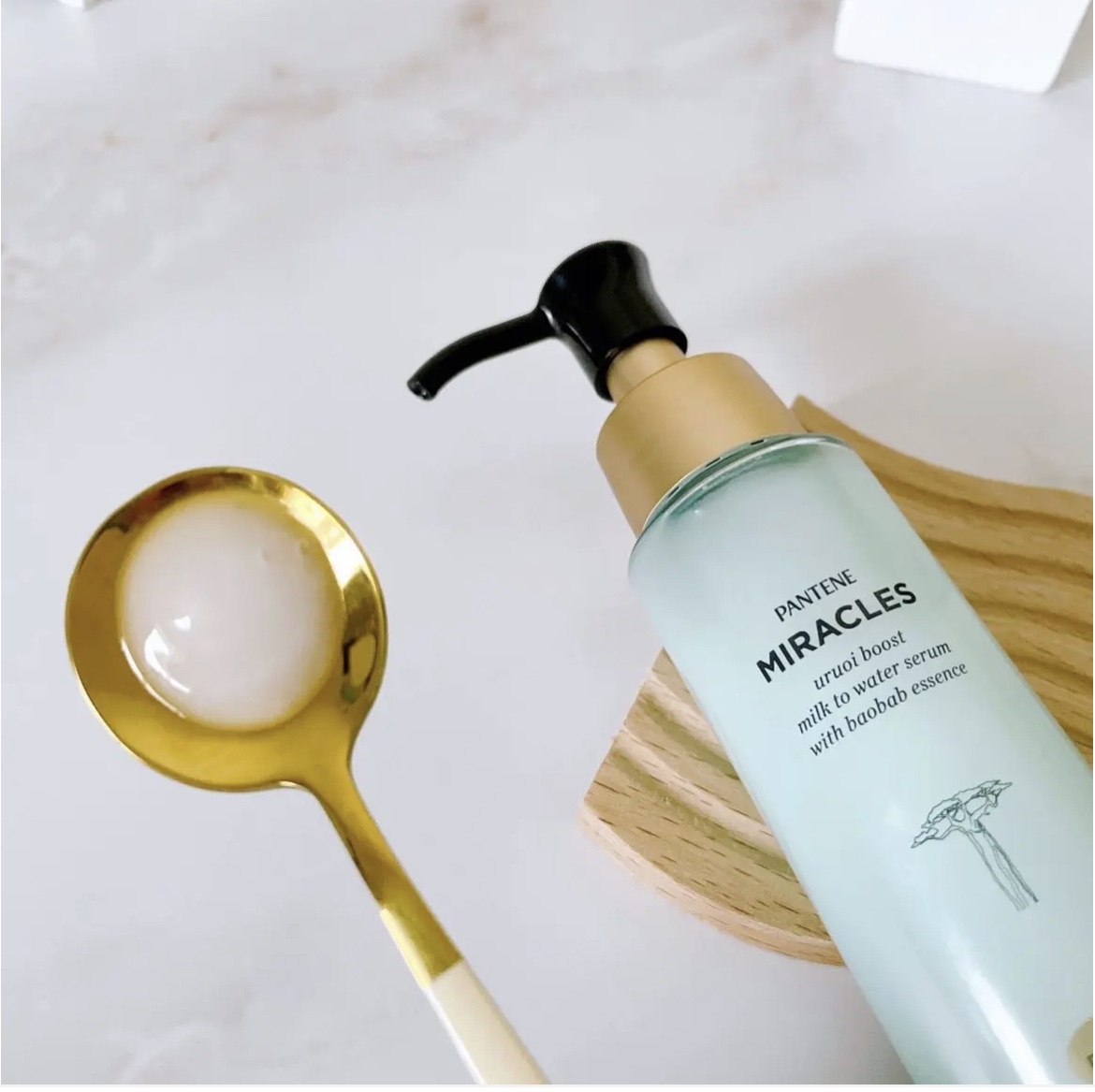 ミラクルズ うるおいブーストミルクウォーターセラム/パンテーン/アウトバストリートメントを使ったクチコミ（3枚目）