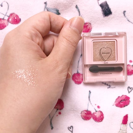 フーミー シングルラメシャドウ/WHOMEE/単色アイシャドウを使ったクチコミ(2枚目)