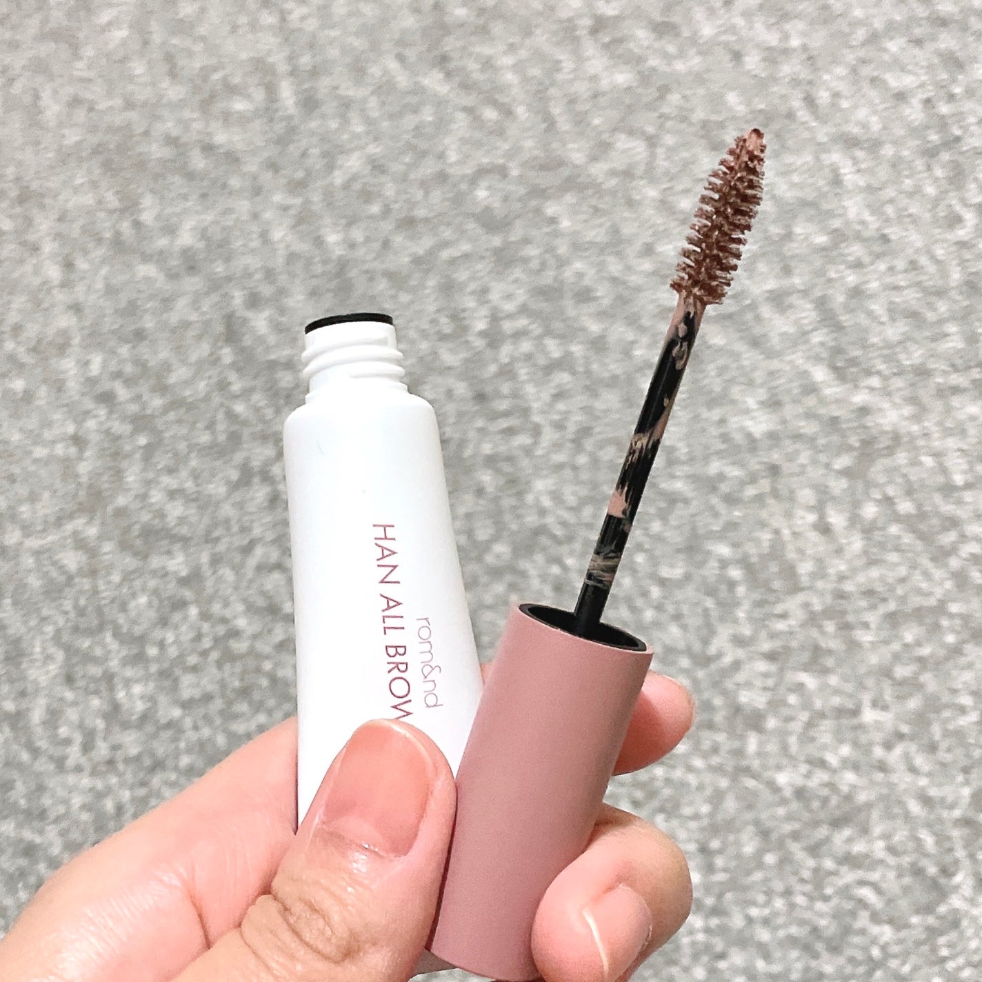 ハンオールブロウカラ/rom&nd/眉マスカラを使ったクチコミ(2枚目)