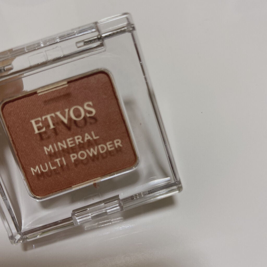 ミネラルマルチパウダー/エトヴォス/単色アイシャドウを使ったクチコミ(1枚目)