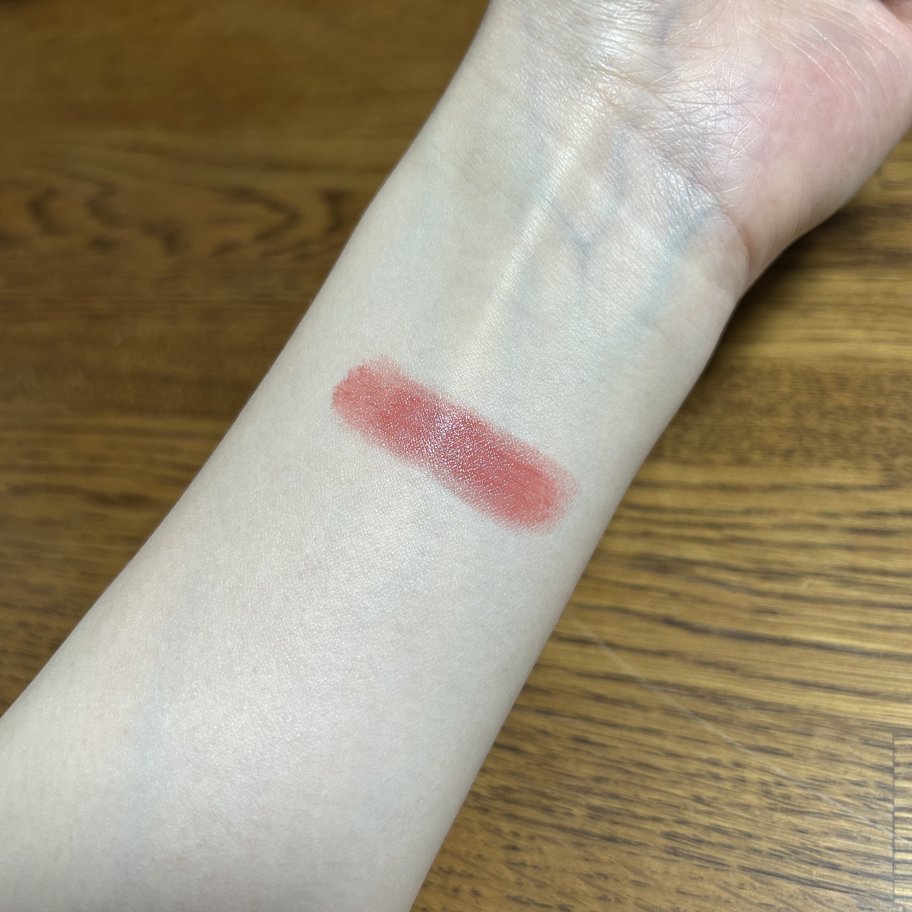 ルージュデコルテ　クリームグロウ 11G fully bloomed/DECORTÉ/口紅を使ったクチコミ（3枚目）