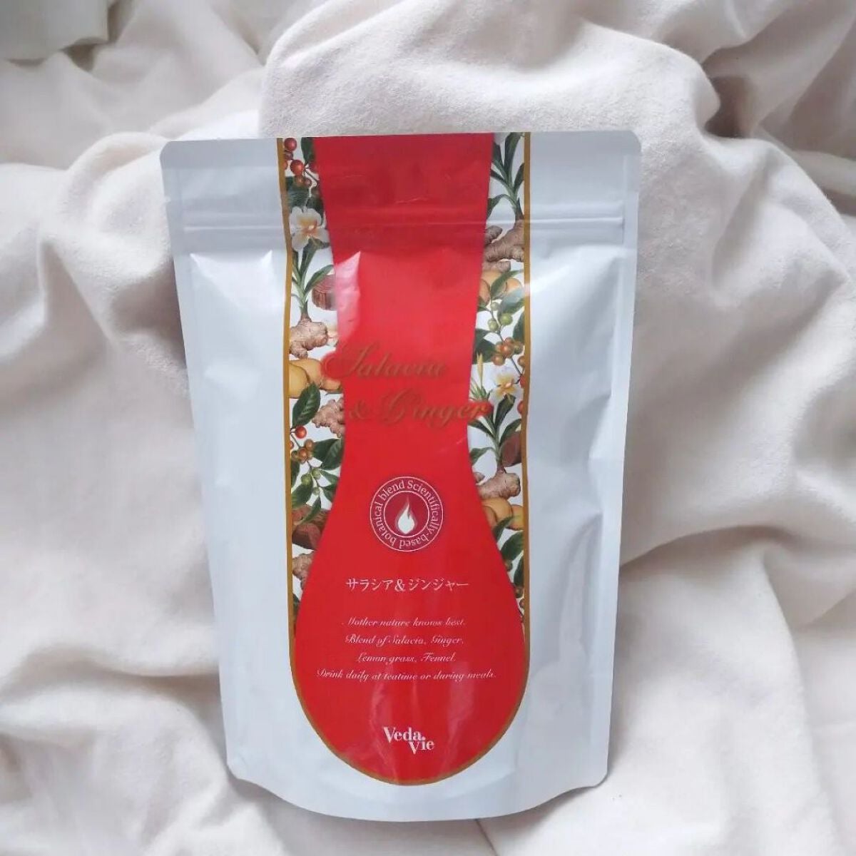 seiko_official on LIPS 「糖質オフティー@vedaviejpヴェーダヴィサラシア&ジンジ..」(4枚目)