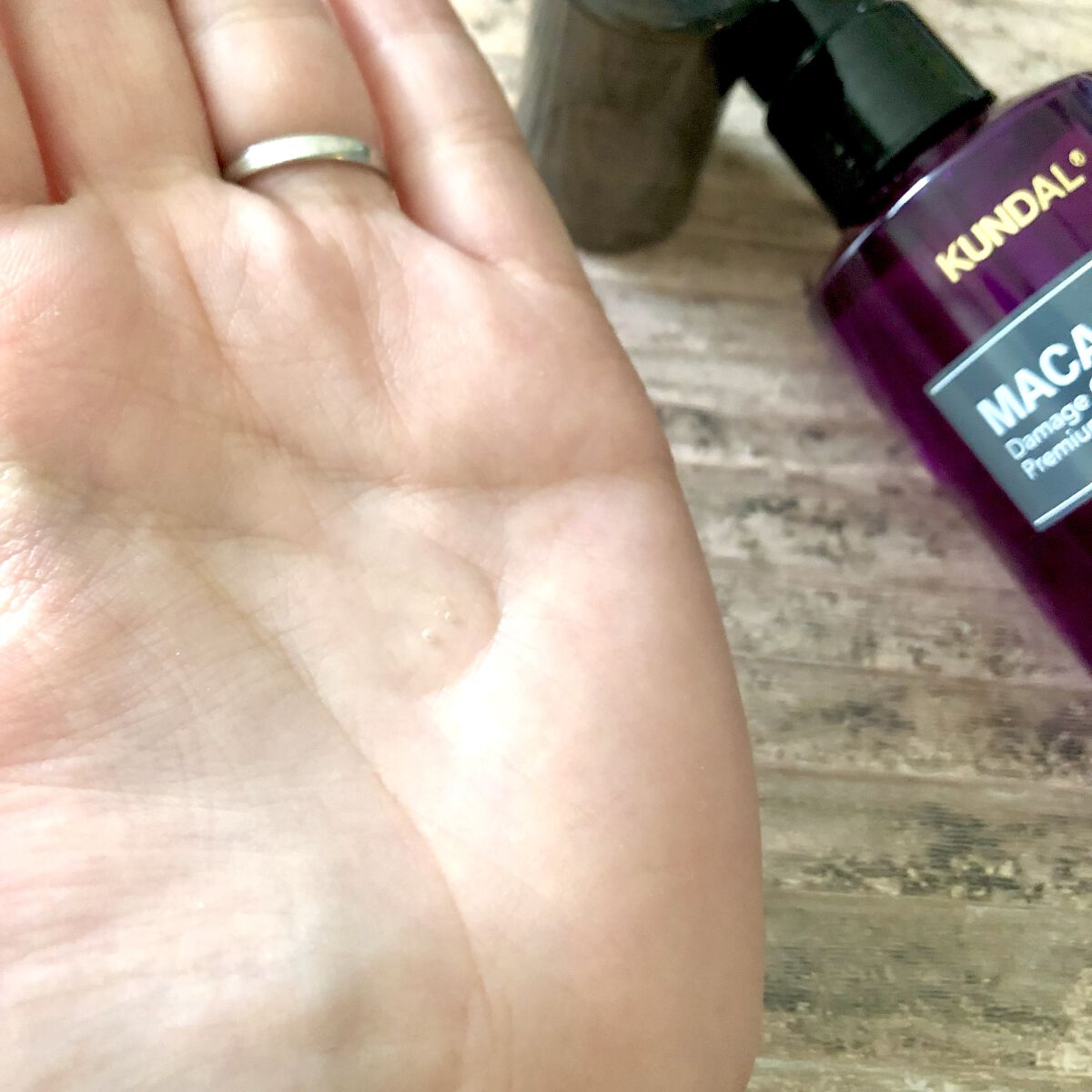 クンダル マカダミア ウルトラヘアセラム /KUNDAL/ヘアオイルを使ったクチコミ（2枚目）